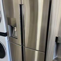 Samsung Beverage door refrigerator