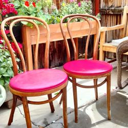 Bar Stools From Debbie Reynolds Hotel In Las Vegas