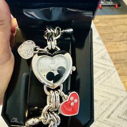 Minnie Mouse Bracelet Watch In Silver