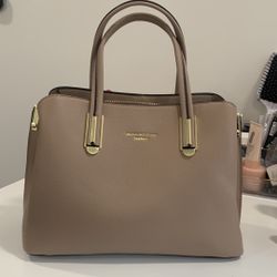 Woman’s Handbag 