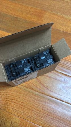 Circuit Breakers 30 Amp two pole  2pack in box