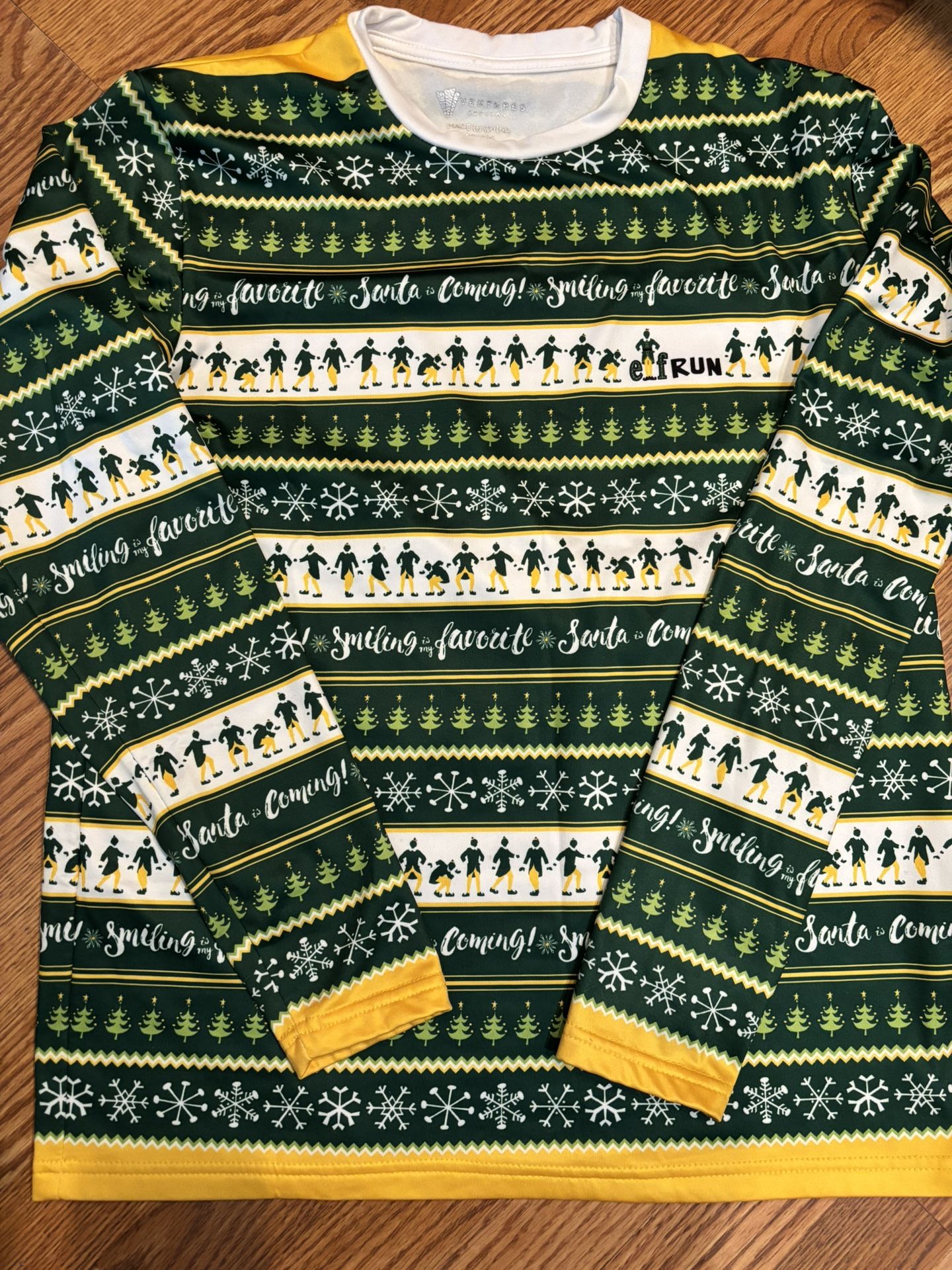 Elf Santa is Coming. Elf Smiling is my Favorite long sleeve shirt. Fleece lined. Large. Elf shirt