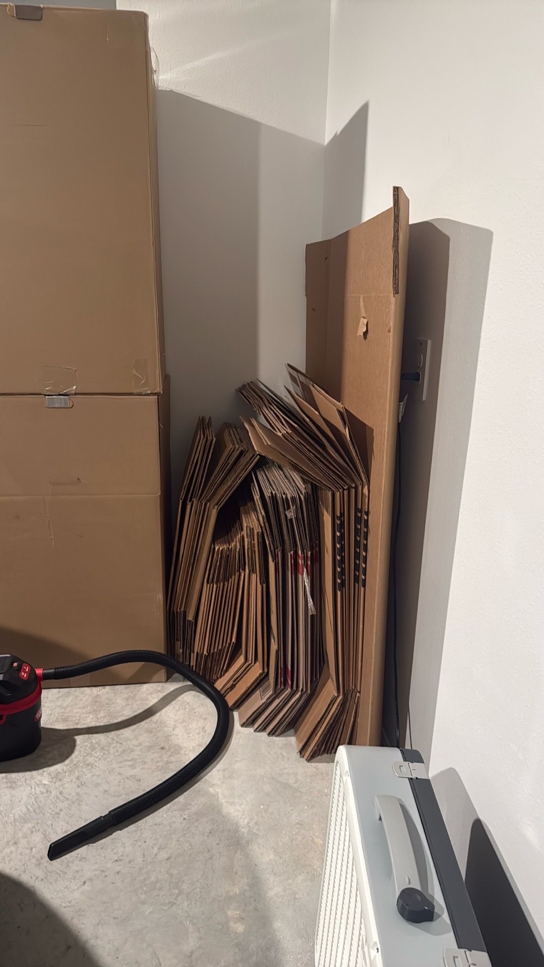 Assorted Moving Boxes (Only use once)