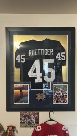 "RUDY" RUETTIGER SIGNED FRAMED AUTO NOTRE DAME FIGHTING IRISH JERSEY beckett coa