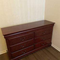 Wood Dresser
