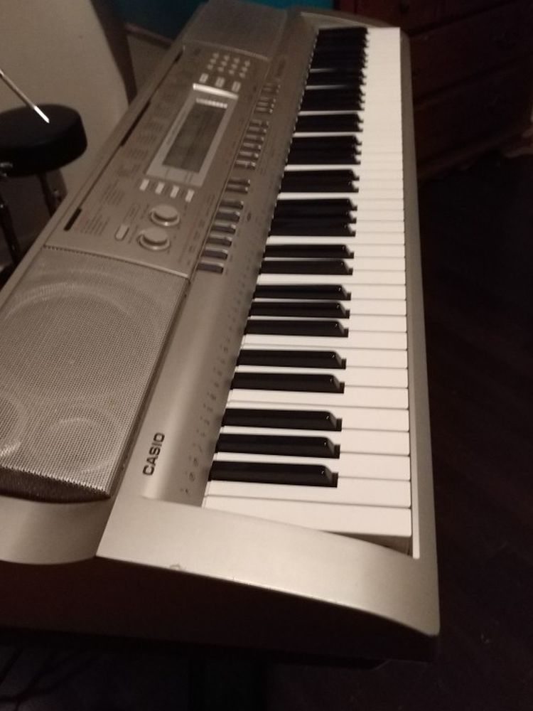 Casio Keyboard WK 200