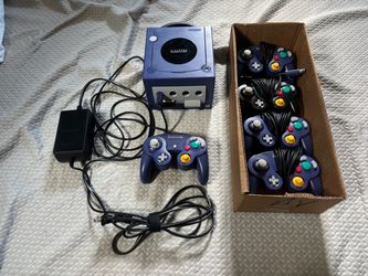 Nintendo GameCube Indigo Console Lot + 6 Controllers + Bitfunx HDMI Adapter