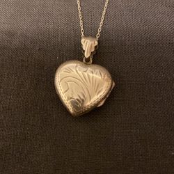 Victorian 925 Heart Locket 