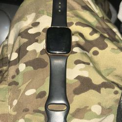 Rose Gold Apple Watch