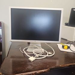 Apple 23" Cinema HD Display For Parts