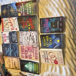 Colleen Hoover + Other Books