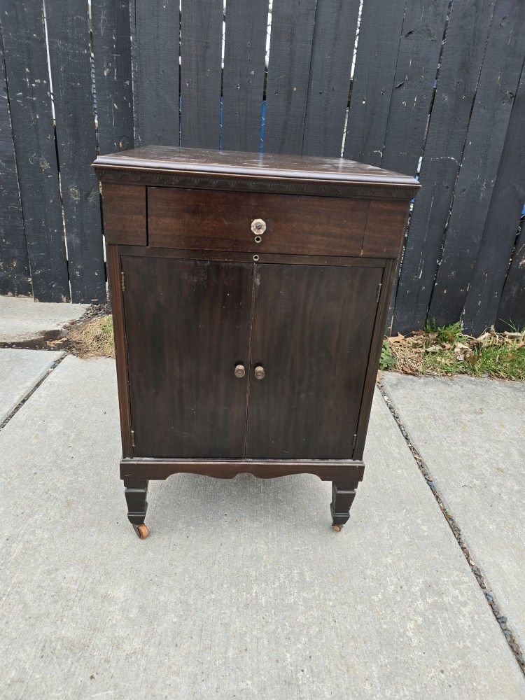 Antique Cheney Talking Machine Co. Record Cabinet