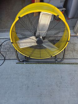 24 inch diameter industrial type air hanger or fan