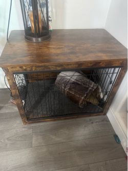 Wood dog cage