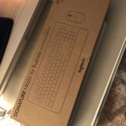 New Logitech MK650 Wireless Keyboard 