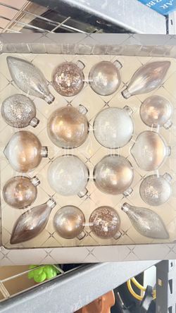 18-Piece Glass Christmas Ornament Set - Metallic Tones