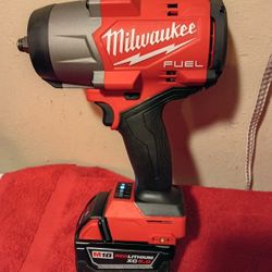 1600 Lbs Torque M18 MILWAUKEE FUEL 1/2 Impacto Con Batería $320