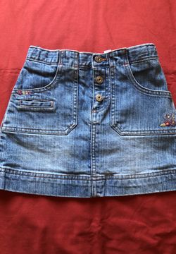 Girls skirt