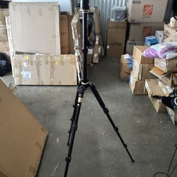 Tripod