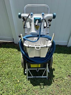 Hammer-Head Pool Vacuum