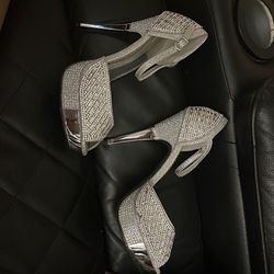 Silver shiny heels