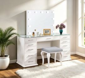 WHITE VANITY WITH MIRROR/LED LIGHTS/STOOL. FINANCING AVAILABLE