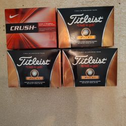Brand New Golf Balls Fitleist Pro V1 And Nike Crush Balls