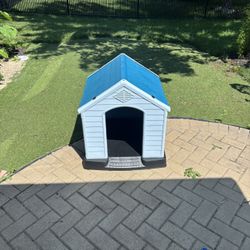 Dog House For Puppy Or Small Dog
