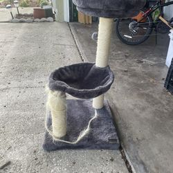 Medium Size Cat Tower