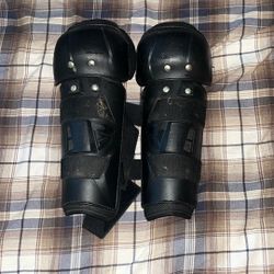 25$