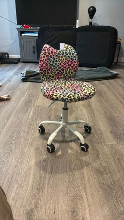 Girls Desk Chair