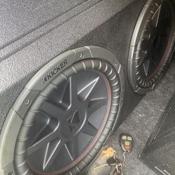 2 12” Kickers Cvr 