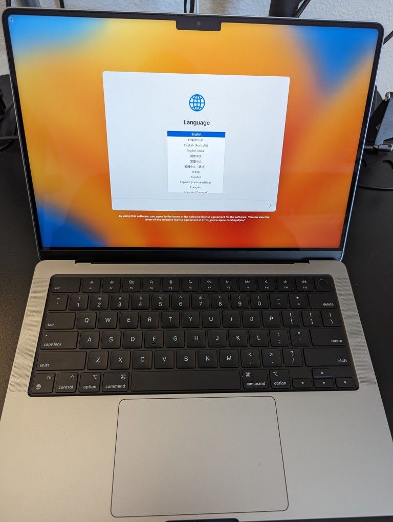 2021 MacBook Pro 14" M1 Pro 8/14 16gb 512gb LIKE NEW