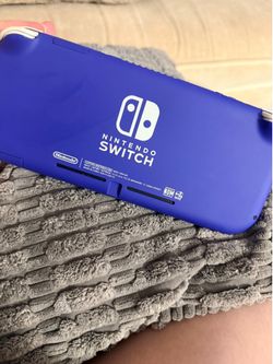 NINTENDO SWITCH LITE *BLUE/BARELY USED