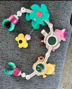 Arch Activity Toy