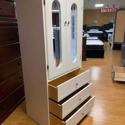 Tall Closet With Mirrors 