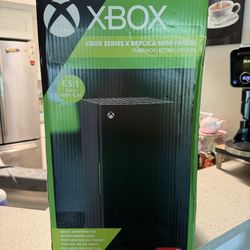 Xbox Mini Fridge 