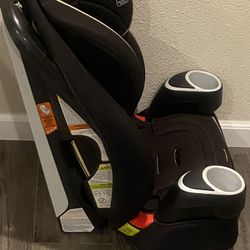 Baby Car Seat- Gracie