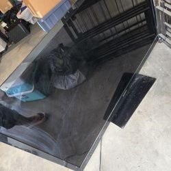 65 Inch TV WITH CONTROLLER