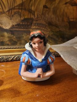 Disney glass snow white