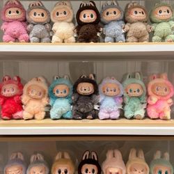 A Set of 6 - Brand New Customized Edition of  labubu Blind Box 
