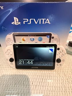 Complete in box ps vita 2000