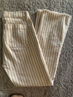 NEVER WORN LOFT JEANS
