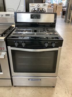 Whirlpool 30 in 4 Burners 5.1 cu.ft. Freestanding Natural Gas Range in Stainless Steel