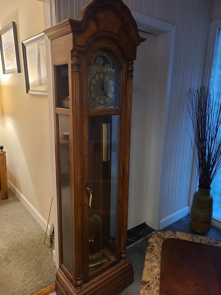 Sligh Grandfather Clock for Sale in Las Vegas, NV OfferUp