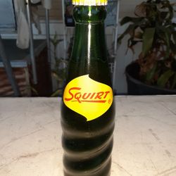 Vintage 1958 Unopened Squirt 7 Ounce Glass Soda Bottle.  L@@K!!!