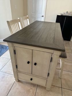 5 Piece Dining Table