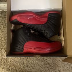 Jordan 12 Flu Game 10.5
