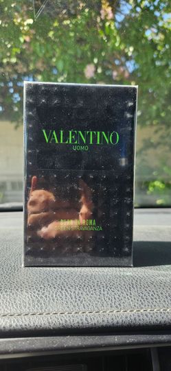 Valentino green strawganza cologne