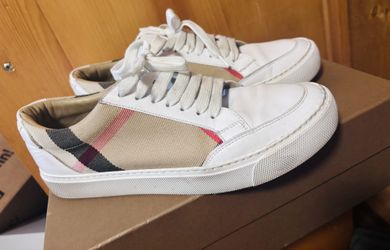 Burberry Shoes